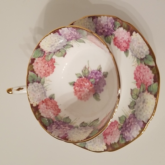 1950s Paragon Double Warrant Bone China Teacup & Saucer Set A563 / Hydrangeas - Picture 9 of 17